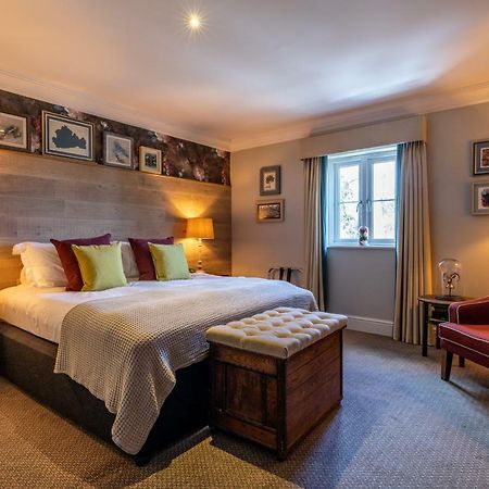 Hotel The Foley Claygate Exterior foto